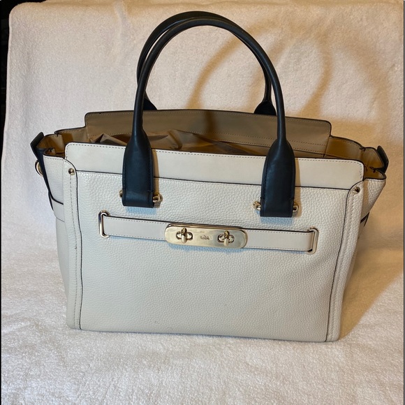 COACH Purse Black Off-White LRG Authentic  Leather - Picture 2 of 10